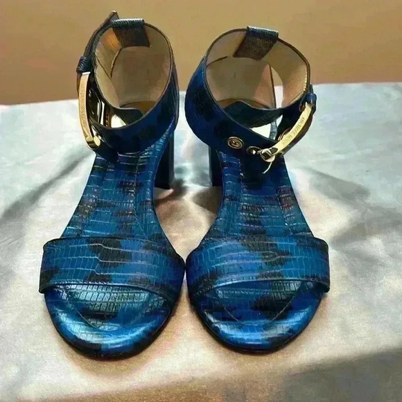 Michael Kors Blue Ankle Strap  shoes - Picture 3 of 10